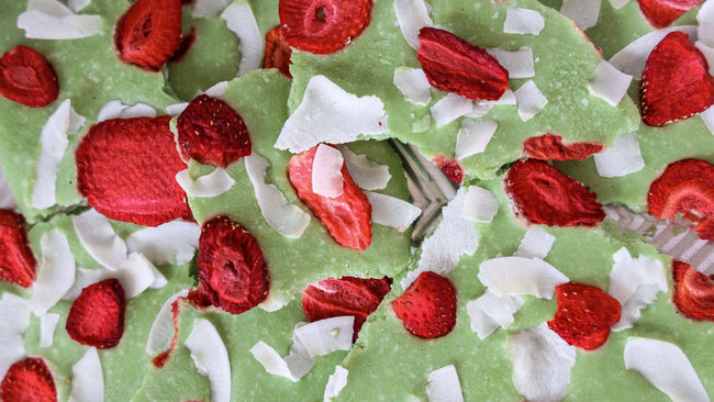 Strawberry Matcha Yogurt Bark (powere...