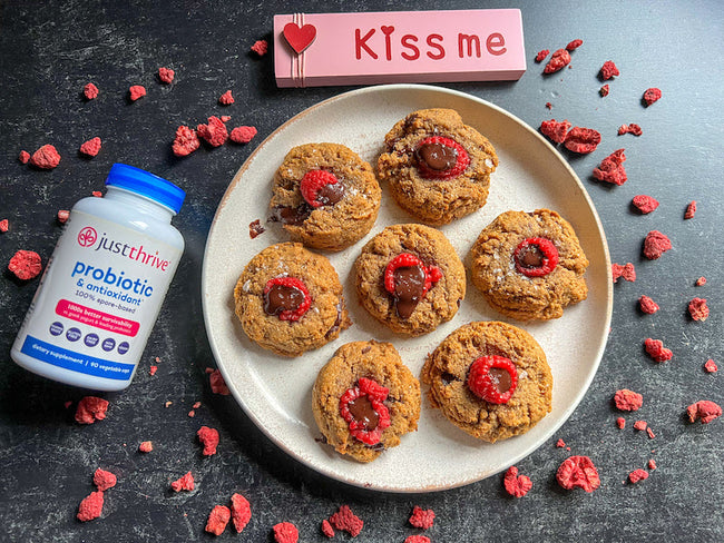 Raspberry Chocolate Cookies With a Gu...